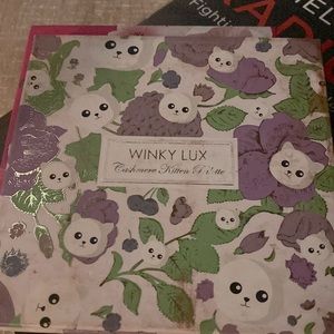 Winky Lux 9 shadow pallet
